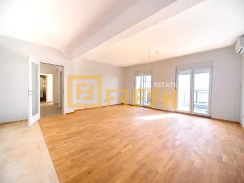 Prodaja, trosoban stan, 104m², Stari Aerodrom, Podgorica - image 3