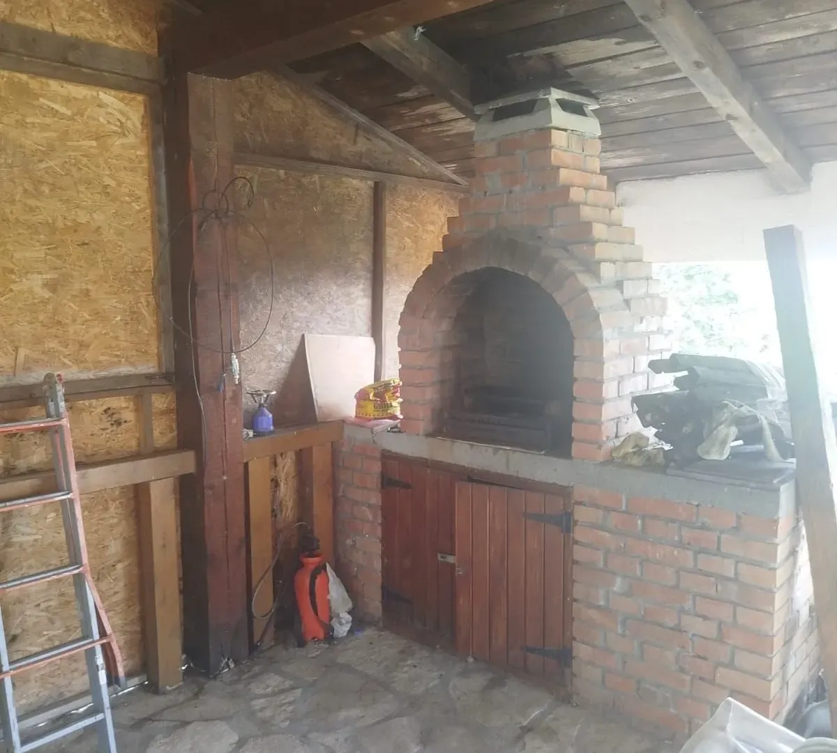 Prodaja, kuća, 165m², Kuči, Podgorica