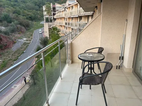 Sale, one bedroom apartment, 49m², Pržno, Budva - image 8