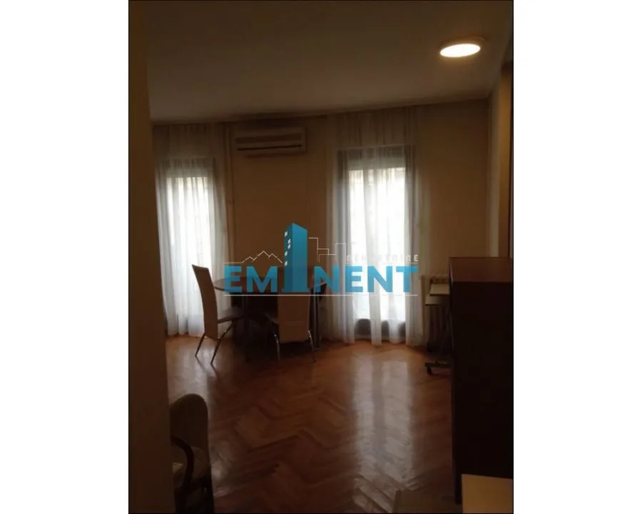 Izdavanje, jednosoban stan, 31m², Stari Grad, Beograd