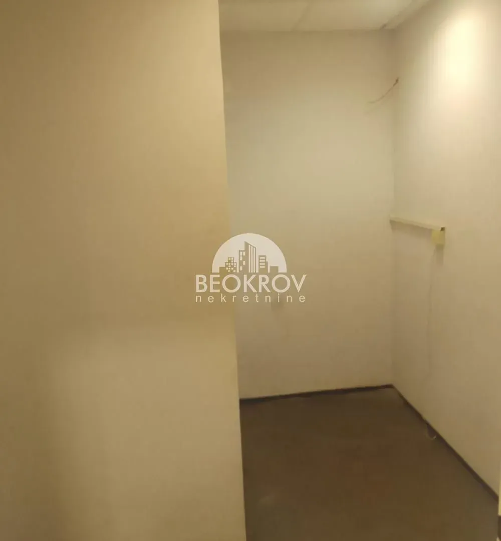 Rent, office space, 377m², Crveni Krst, Beograd