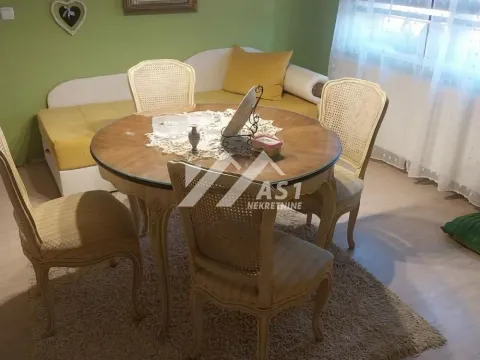 Izdavanje, kuća, 180m², Ledinci, Petrovaradin - image 4