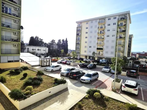 Rent, apartment, 42m², Pobrežje, Podgorica - image 12