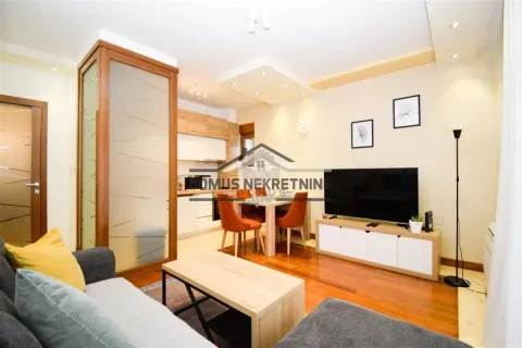Rent, two bedroom apartment, 68m², Centar, Podgorica - image 20
