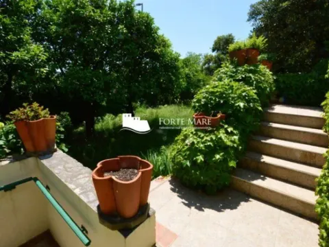 Prodaja, kuća, 160m², Kamenari, Herceg Novi - image 10