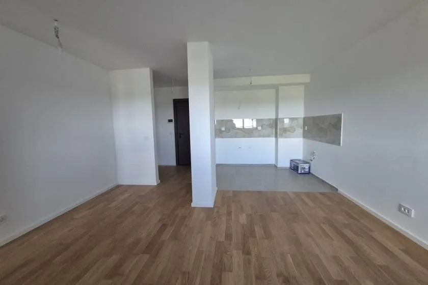 Prodaja, trosoban stan, 71m², Hala Pionir, Palilula Sve Podlokacije