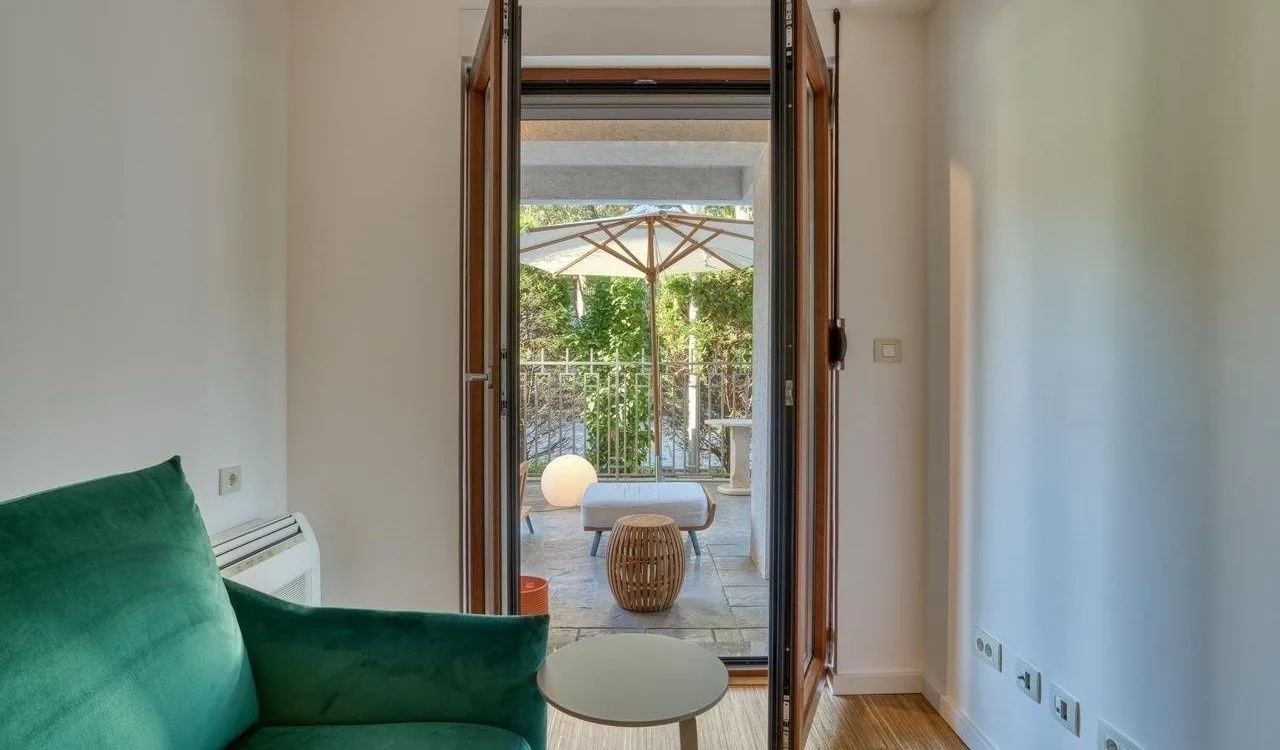 Prodaja, dvosoban stan, 90m², Gorica C, Podgorica