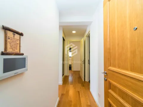 Rent, two bedroom apartment, 61m², Blok 9, Podgorica - image 8