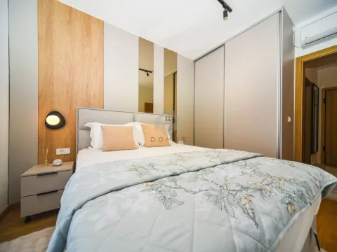 Rent, one bedroom apartment, 43m², Podgorica, Crna Gora - image 8