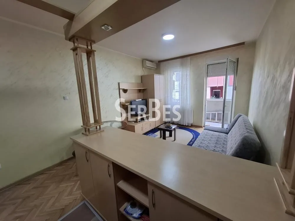 Izdavanje, stan, 30m², Novi Sad Sve Podlokacije, Novi Sad
