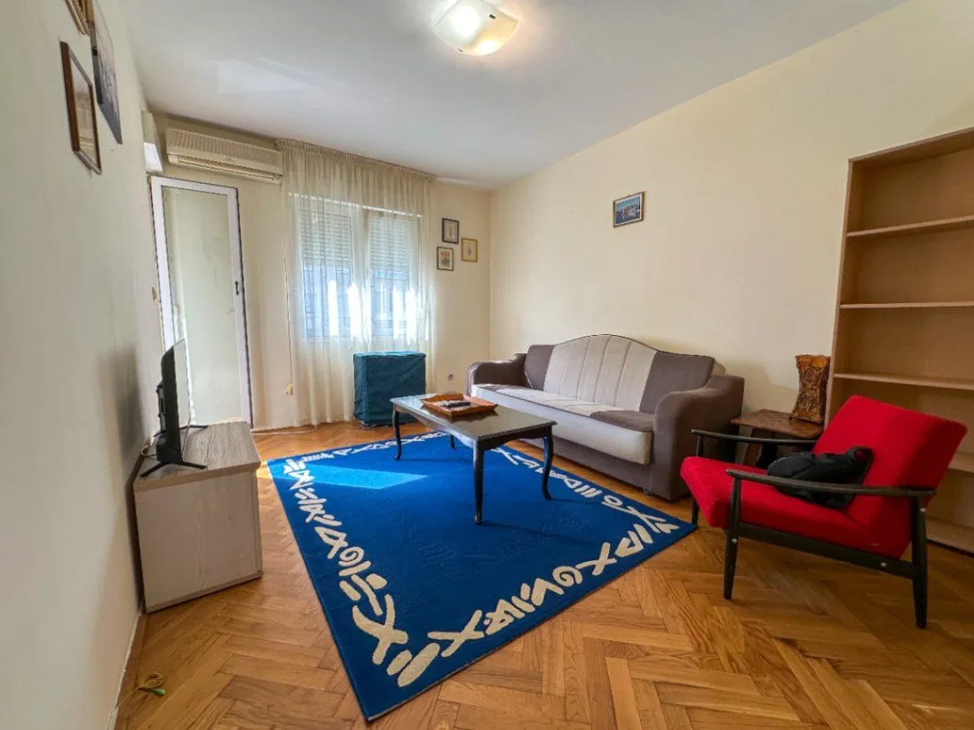Izdavanje, dvosoban stan, 58m², Zagorič, Podgorica