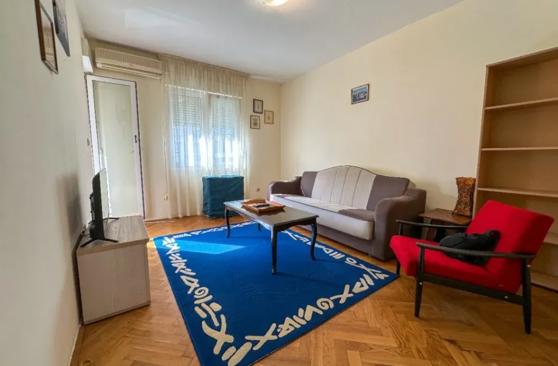Izdavanje, dvosoban stan, 58m², Zagorič, Podgorica