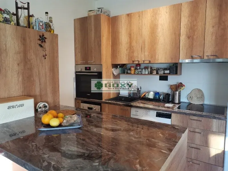 Prodaja, četvorosoban stan, 83m², Banjica, Voždovac Sve Podlokacije