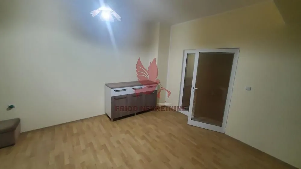 Sale, house, 400m², Mladenovac, Beograd