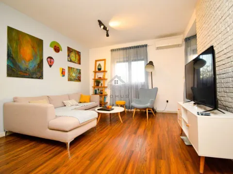 Stan in Autobuska stanica