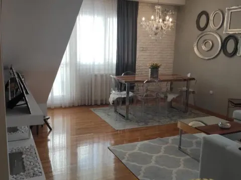 Izdavanje, trosoban stan, 72m², Bulbulder, Zvezdara Sve Podlokacije - image 9