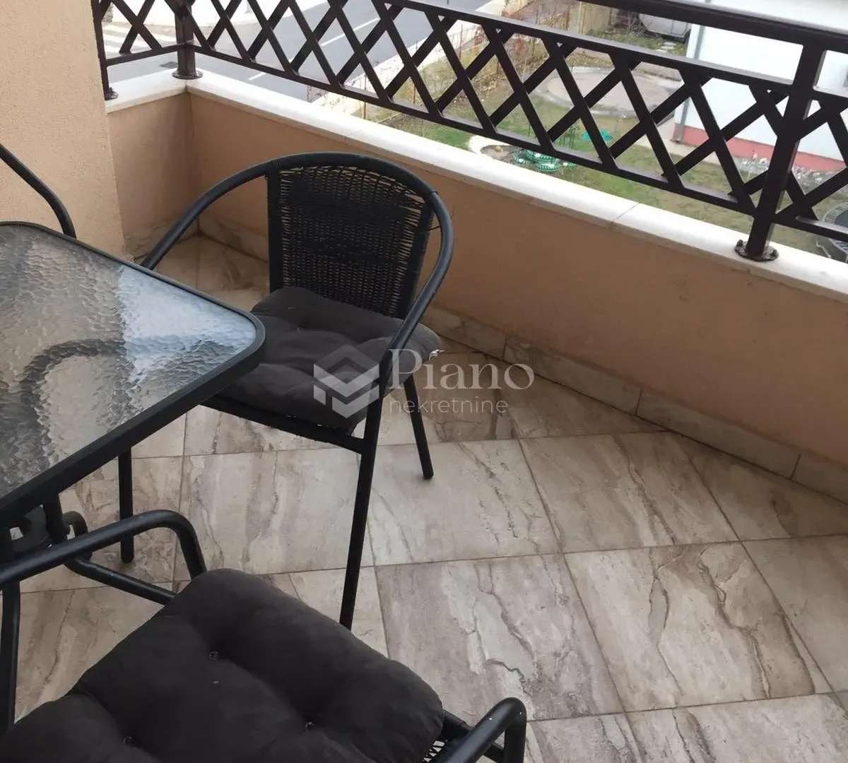Rent, two bedroom apartment, 75m², Stari Aerodrom, Podgorica