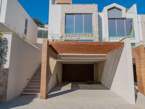 Prodaja, kuća, 286m², Donja Lastva, Tivat - image 1