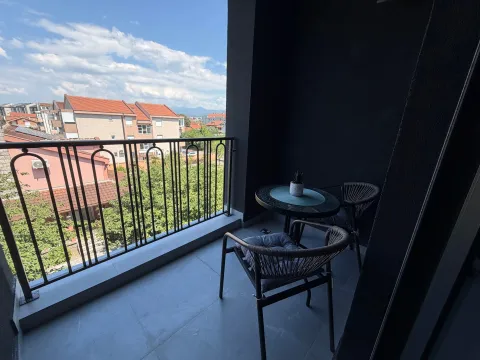 Izdavanje, dvosoban stan, 68m², Zabjelo, Podgorica - image 19