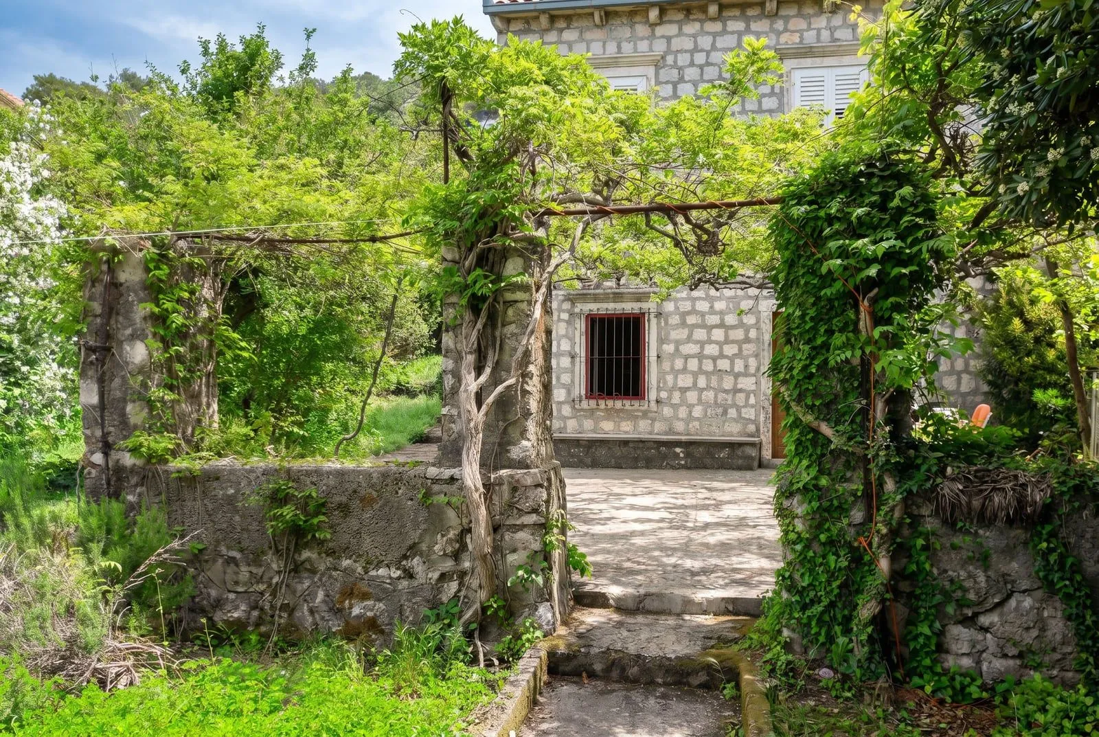 Prodaja, plac, 900m², Dobrota, Kotor