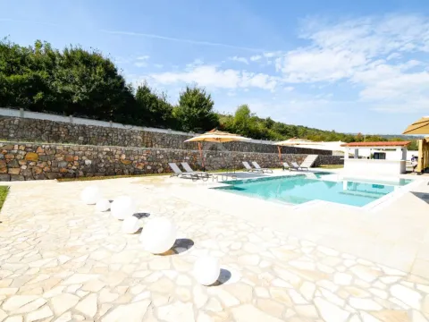 Prodaja, kuća, 250m², Podgorica, Crna Gora - image 8