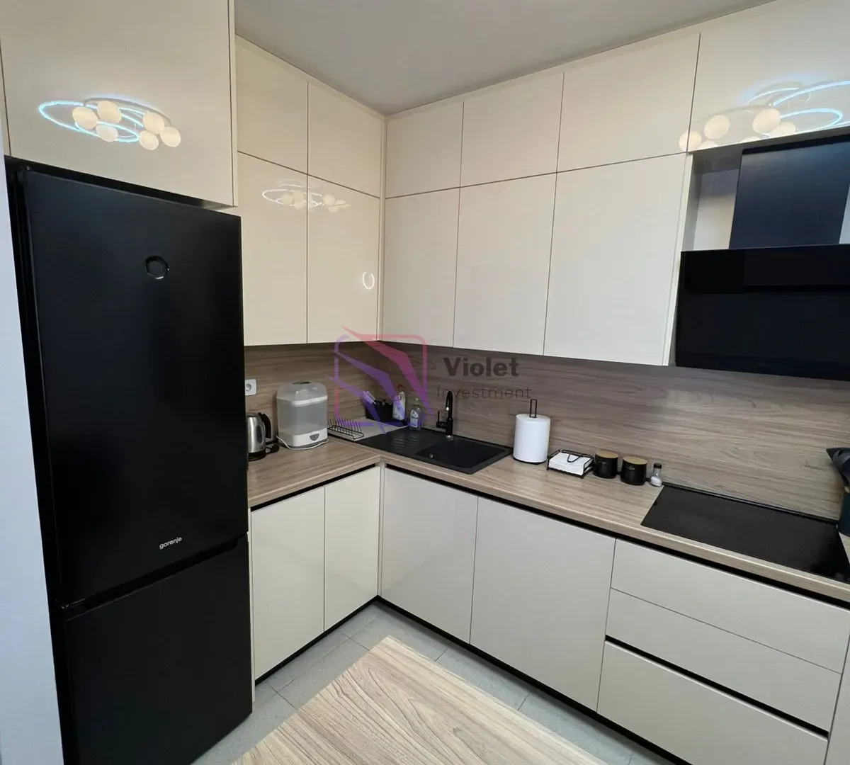Izdavanje, dvosoban stan, 69m², Master Kvart, Podgorica