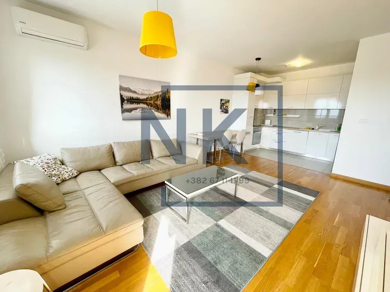 Izdavanje, dvosoban stan, 64m², City Kvart, Podgorica