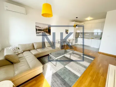 Izdavanje, dvosoban stan, 64m², City Kvart, Podgorica - image 2
