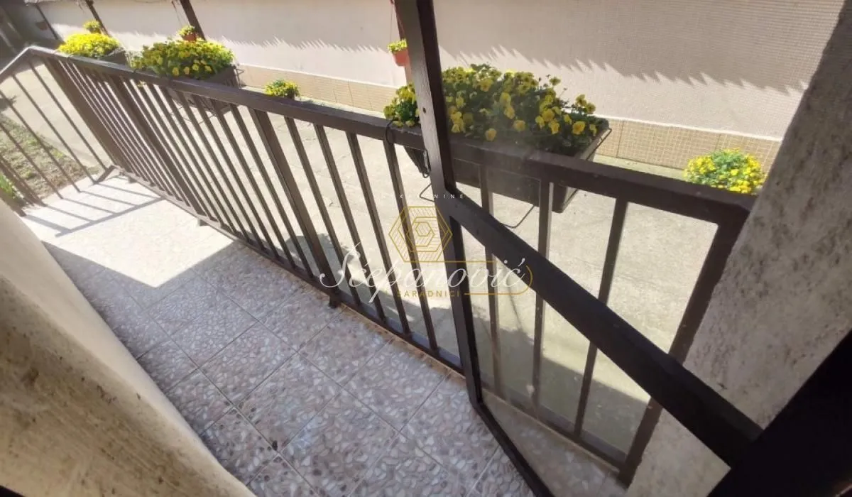 Prodaja, dvosoban stan, 56m², Telep južni, Novi Sad Sve Podlokacije