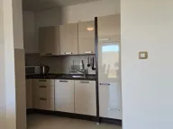 Sale, two bedroom apartment, 77m², Petrovac, Budva - image 4