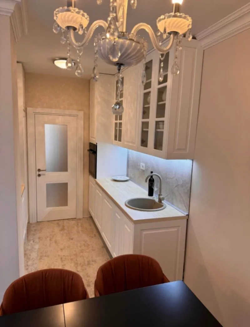 Izdavanje, trosoban stan, 95m², Preko Morače, Podgorica