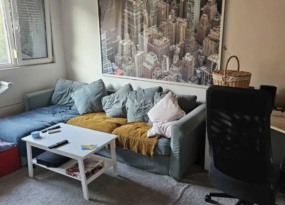 Izdavanje, dvosoban stan, 55m², Karaburma, Palilula Sve Podlokacije