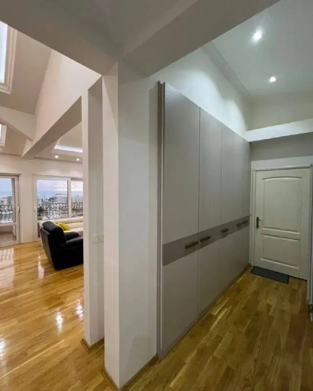 Rent, three bedroom apartment, 125m², Šušanj, Bar