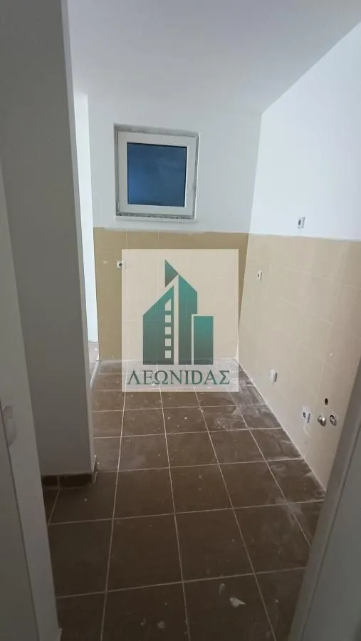 Sale, three bedroom apartment, 79m², Medijana, Niš