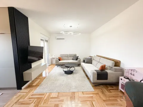 Prodaja, dvosoban stan, 56m², Zabjelo, Podgorica
