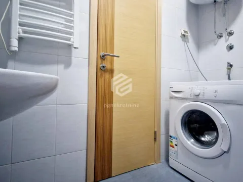 Izdavanje, jednosoban stan, 43m², Stari Aerodrom, Podgorica - image 11