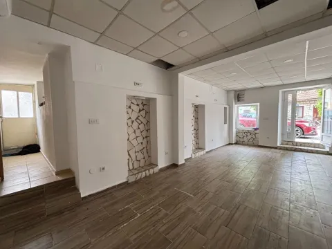 Sale, house, 48m², Centar, Cetinje - image 2
