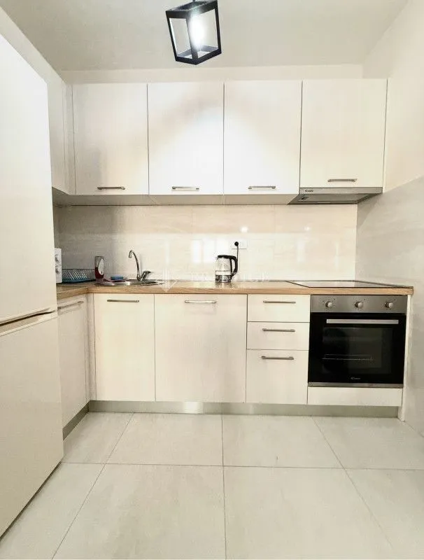 Rent, one bedroom apartment, 49m², Central Point, Podgorica