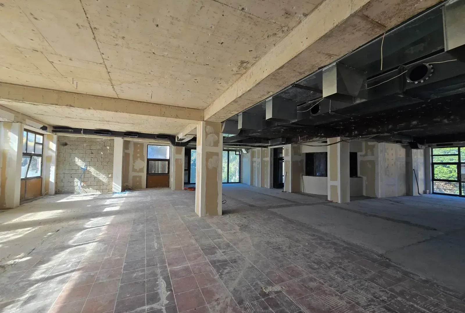 Sale, office space, 340m², Tivat, Crna Gora