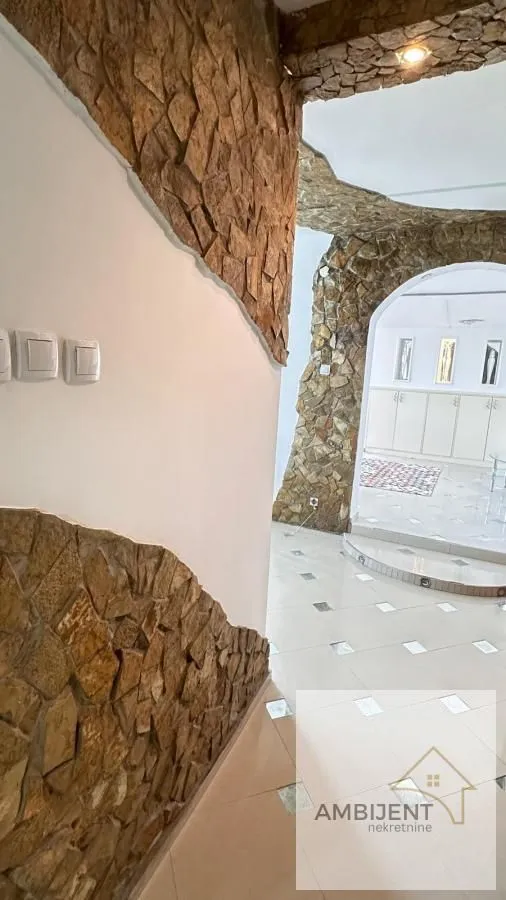 Rent, three bedroom apartment, 160m², Novi Beograd Blok 62, Novi Beograd Sve Podlokacije