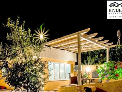 Sale, house, 187m², Igalo, Herceg Novi - image 18