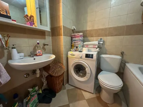 Prodaja, jednosoban stan, 44m², Vezirov Most, Podgorica - image 9