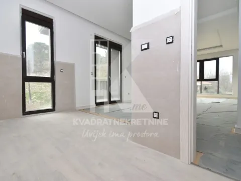 Prodaja, trosoban stan, 132m², Gornja Gorica, Podgorica - image 11