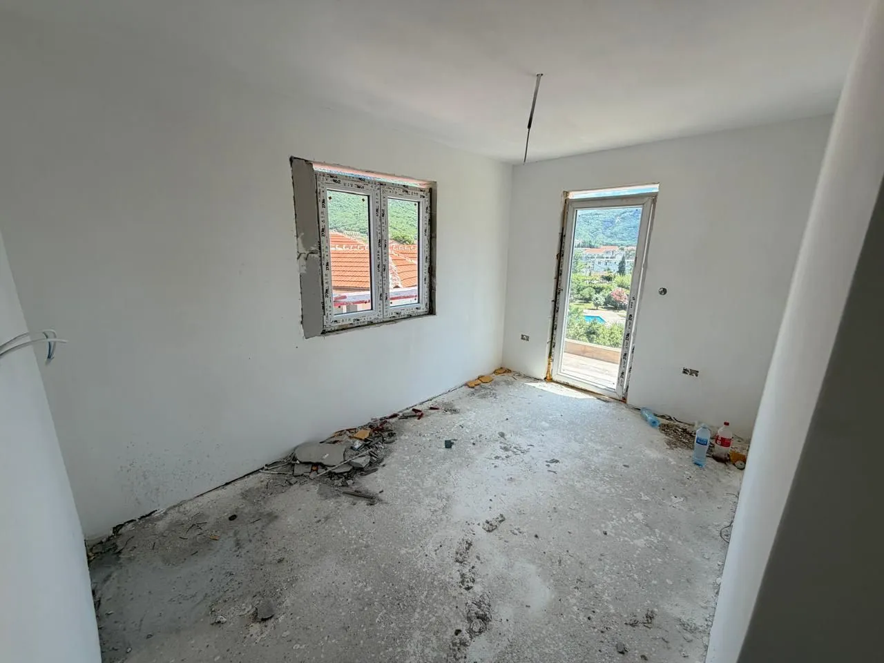 Prodaja, dvosoban stan, 69m², Lastva Grbaljska, Kotor