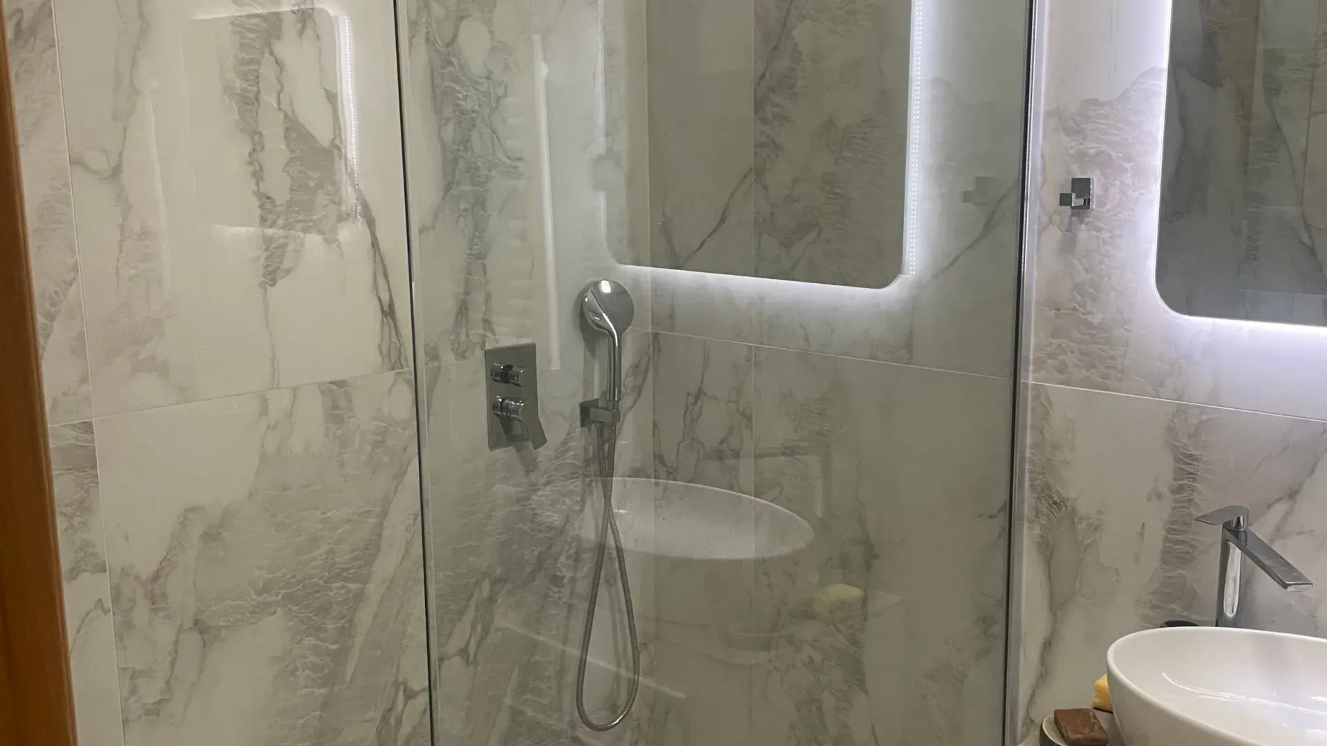 Rent, two bedroom apartment, 75m², Podgorica, Crna Gora