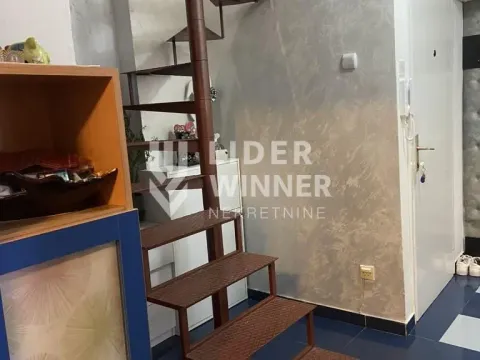 Sale, four bedroom apartment, 85m², Resnik, Beograd - image 5