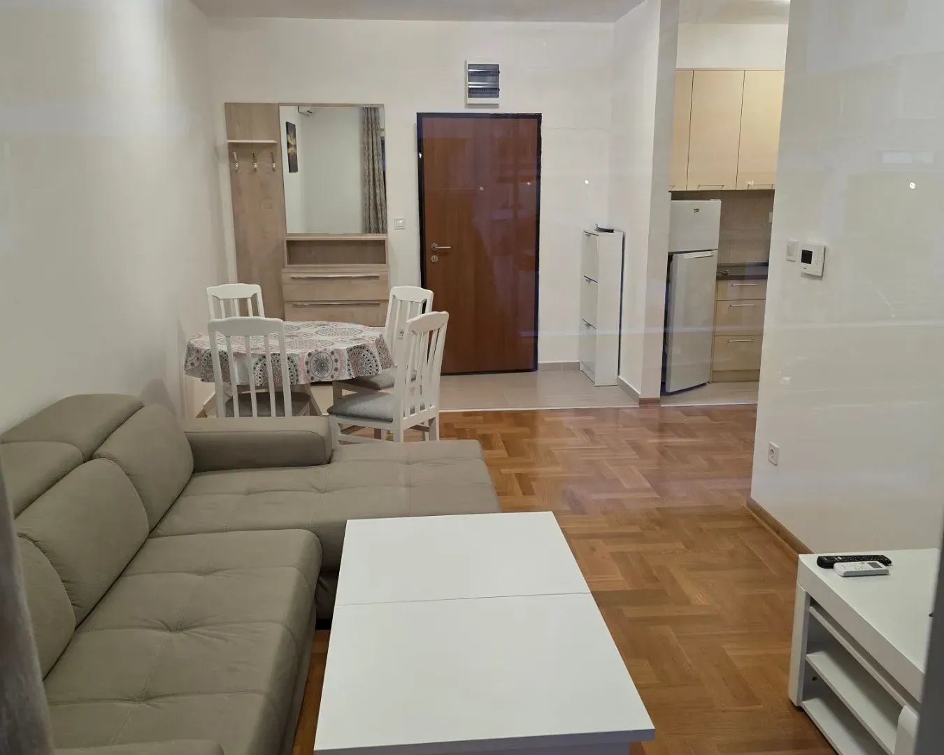 Rent, one bedroom apartment, 45m², Budva, Crna Gora
