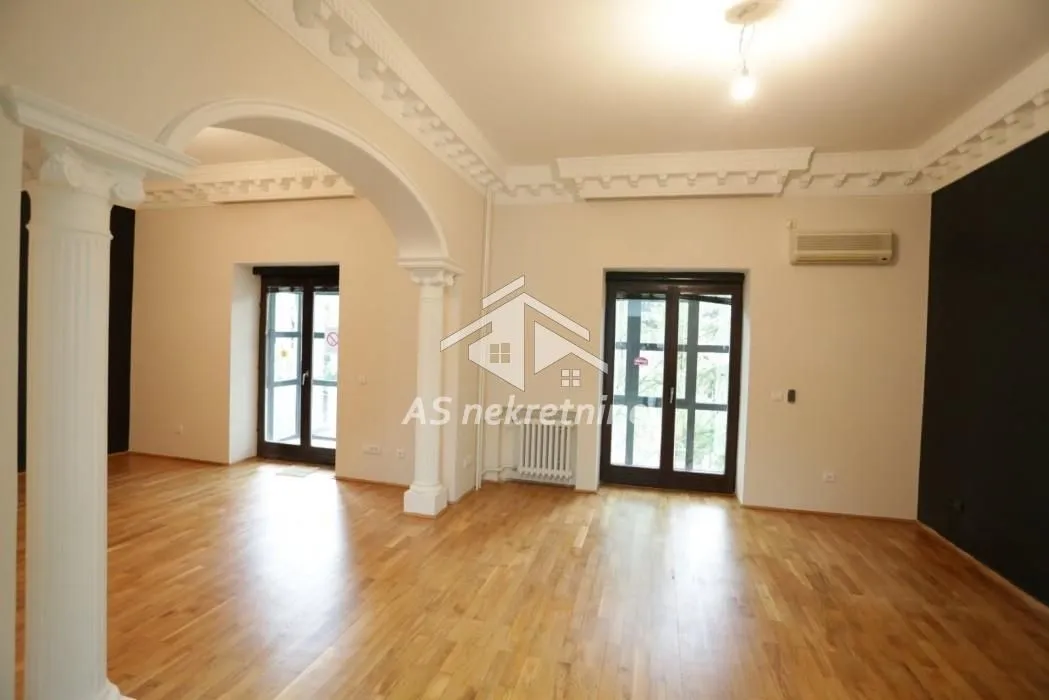 Rent, house, 550m², Savski Venac, Beograd