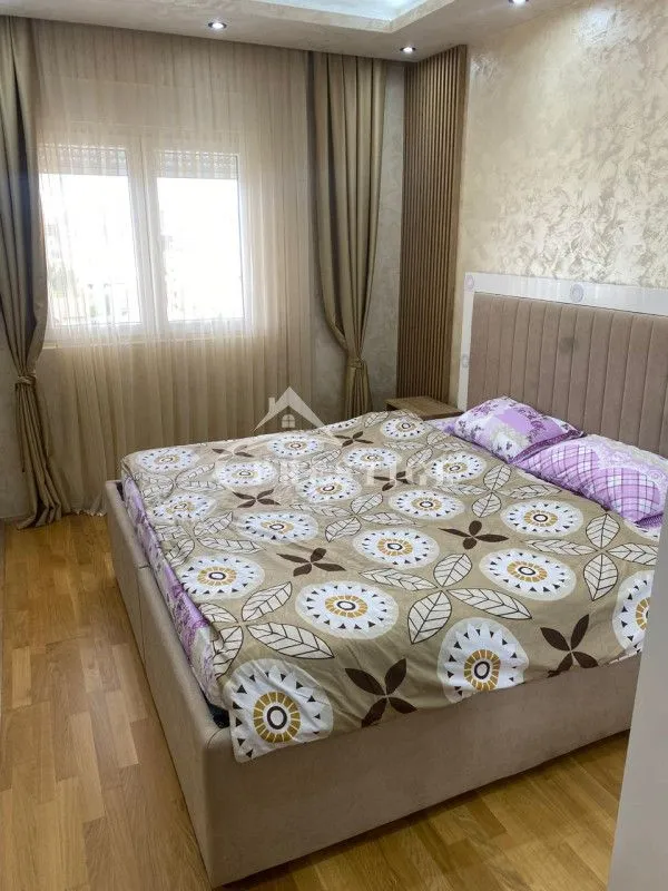 Rent, two bedroom apartment, 70m², Stari Aerodrom, Podgorica