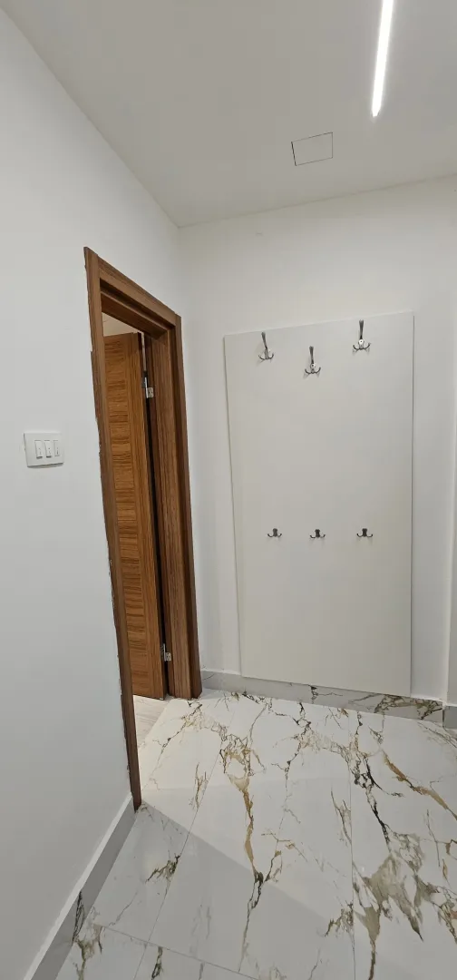 Izdavanje, dvosoban stan, 62m², Preko Morače, Podgorica